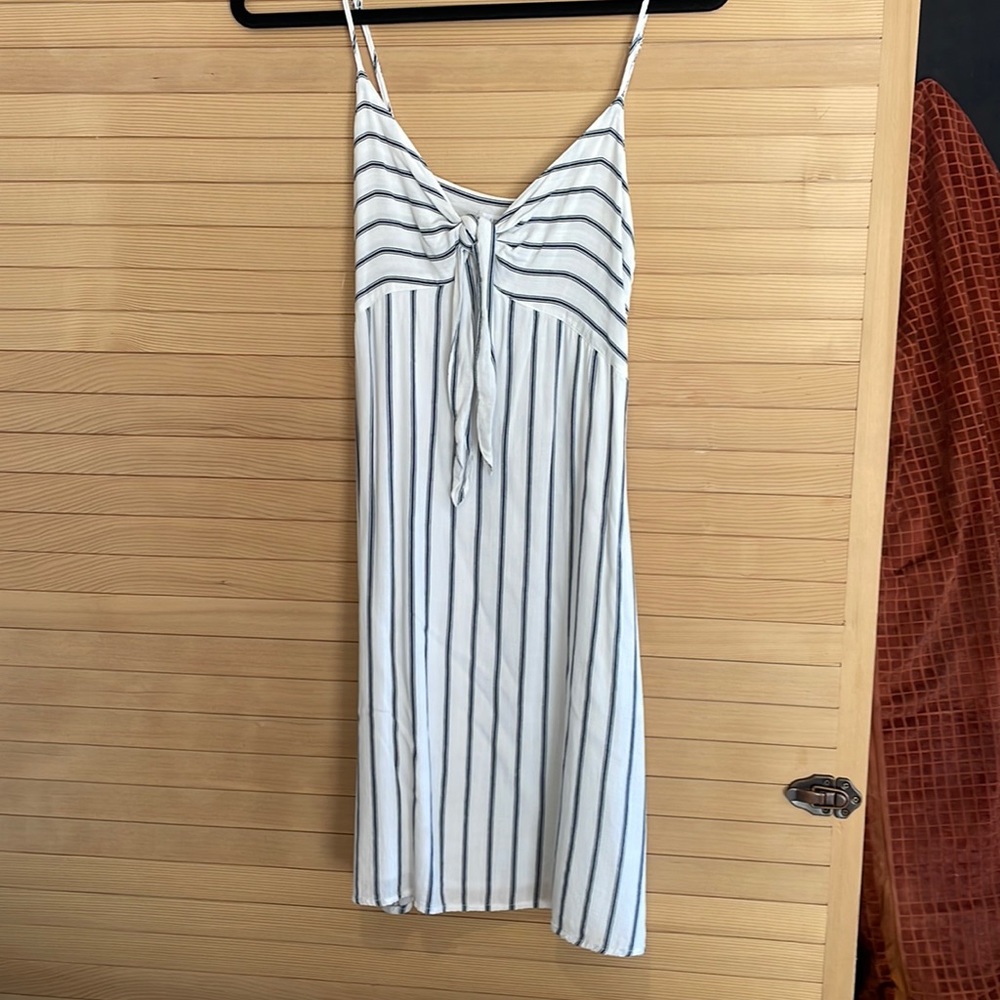 Lucca dress with navy striped and tie front